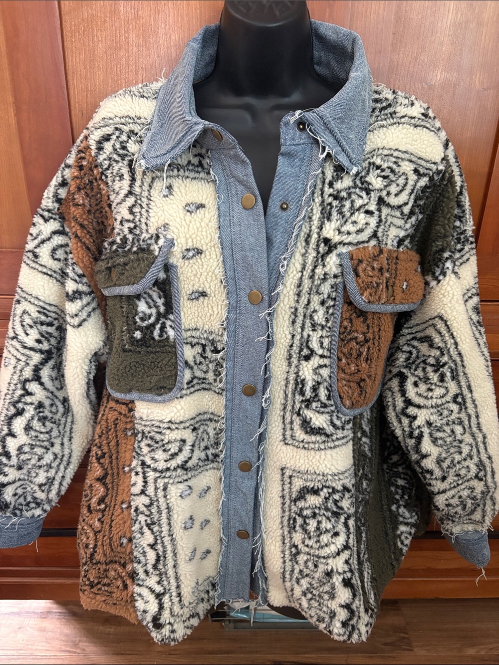 Oli & Hali Patchwork Sherpa Jacket in Cream, Brown & Olive  oversized Denim Trim - Picture 2 of 7